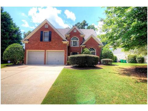 241 Falcon Pointe Ct