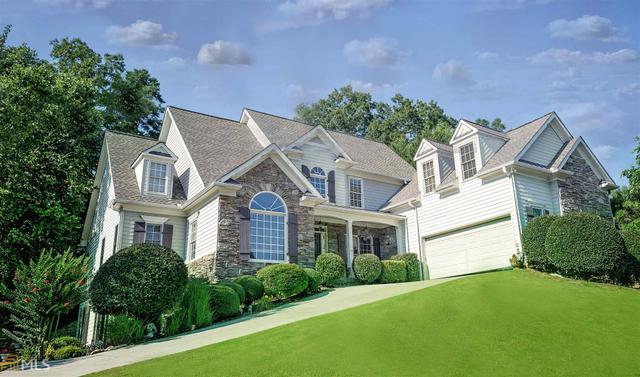 241 Falcon Pointe Ct