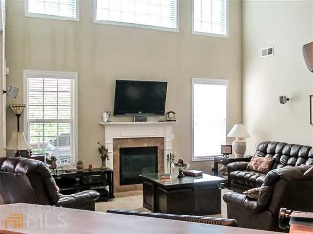 305 Long Branch Ct, Canton GA 30115