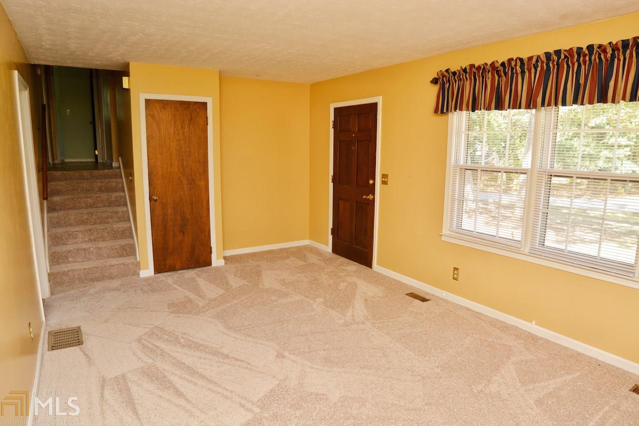 130 Sage Dr