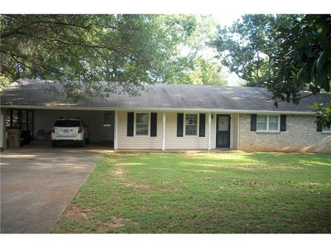 27 Fairfield Dr SW