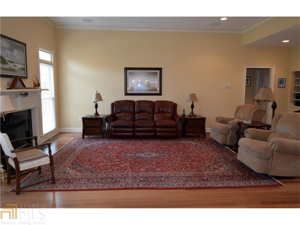 31 Starlight Dr