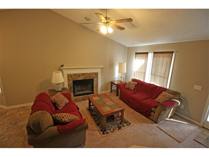 72 Willow Bend Dr NW