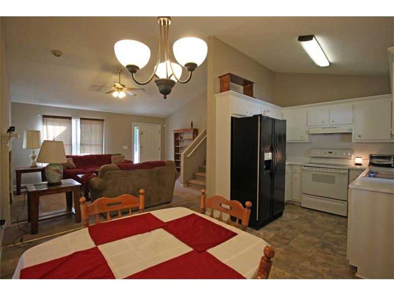 72 Willow Bend Dr NW