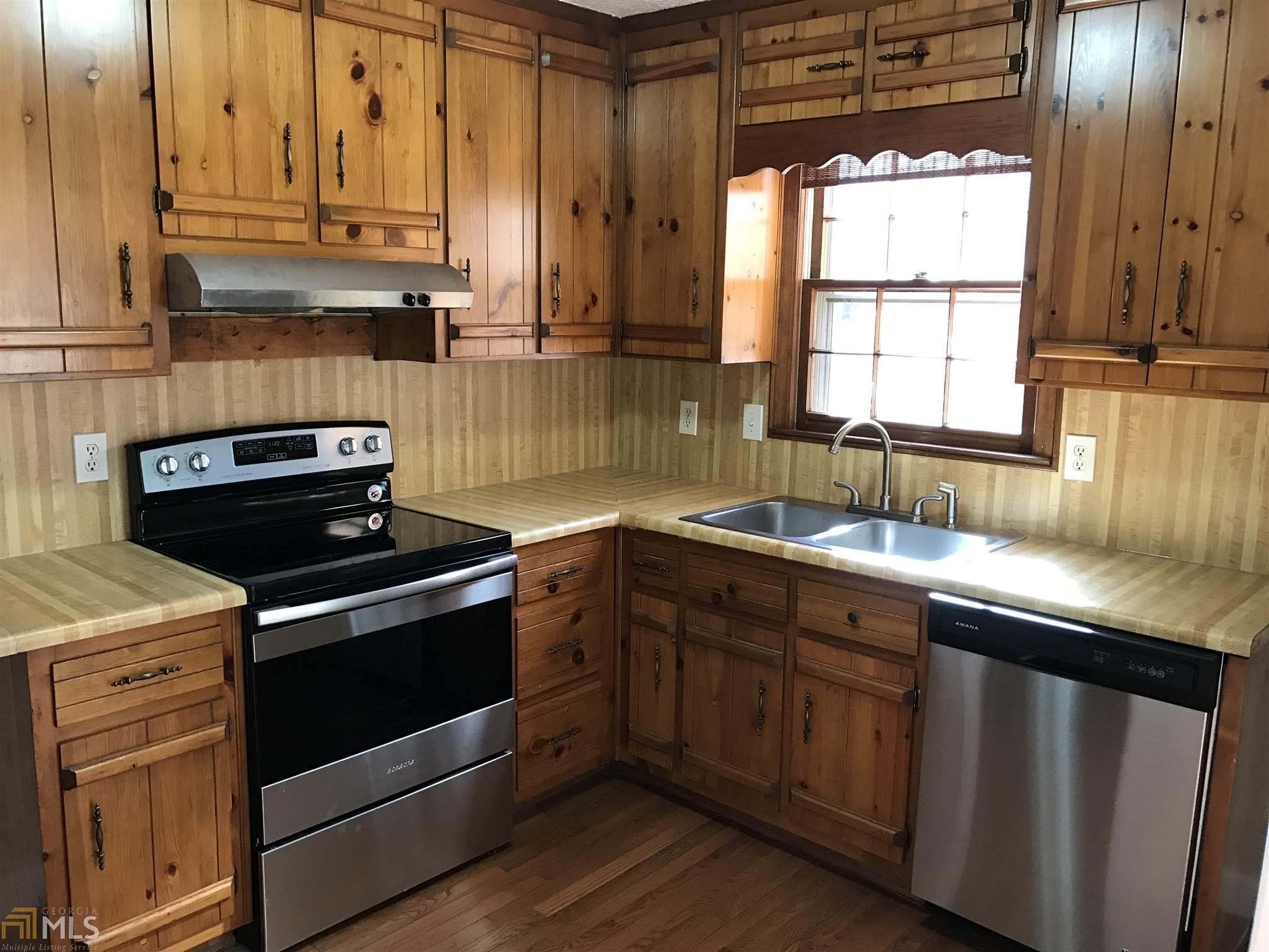 247 Oak Hill Ct