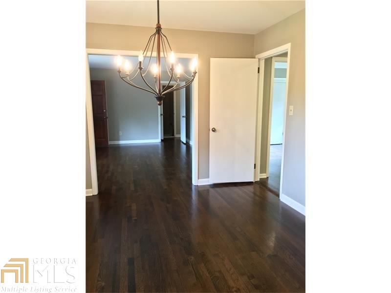 92 Douglas Dr
