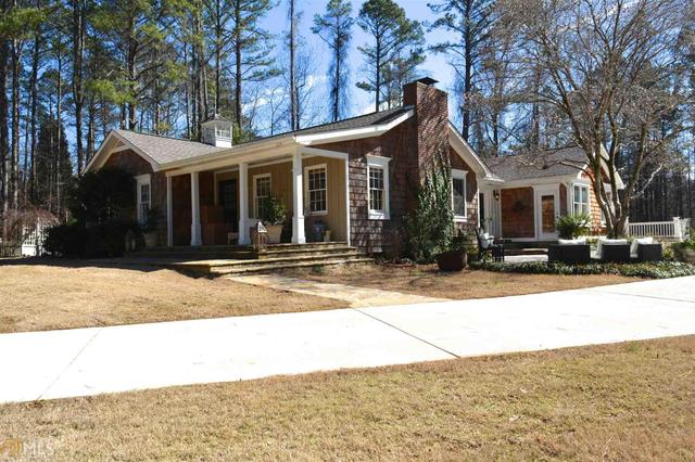 6123 Collins Rd