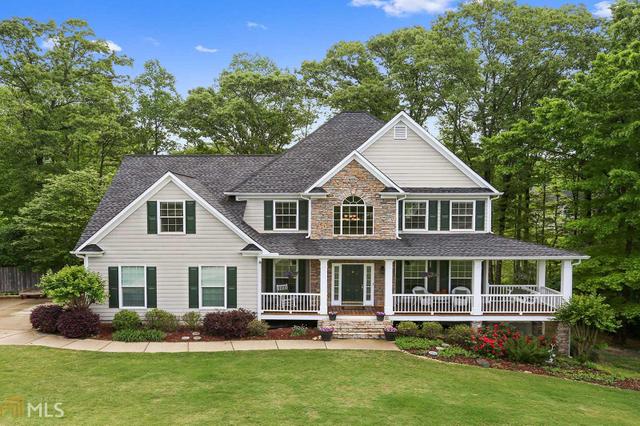 72 Oakbrook Ln
