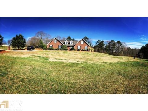 72 Oakbrook Ln