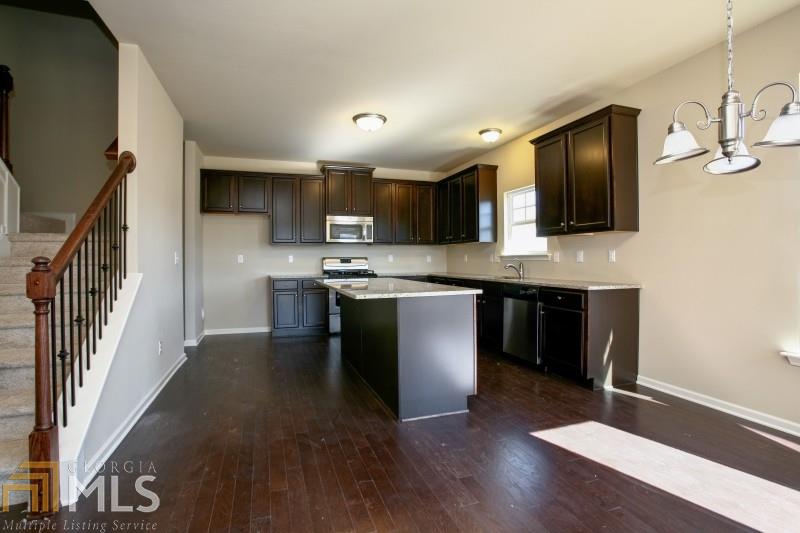 5079 Manning Dr #16