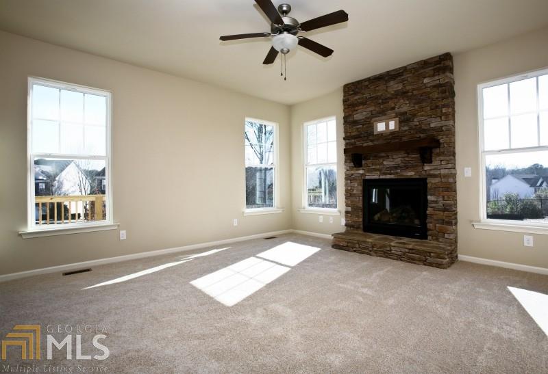 5079 Manning Dr #16