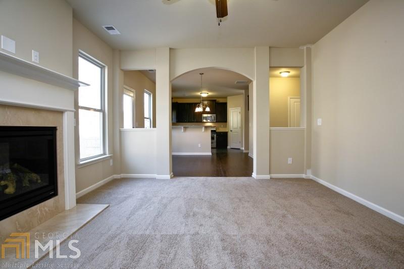 5077 Manning Dr #15