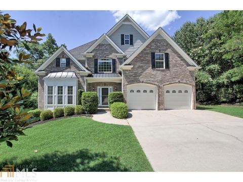 3832 Lake Park