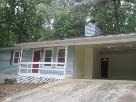 3310 Stoneybrook Dr