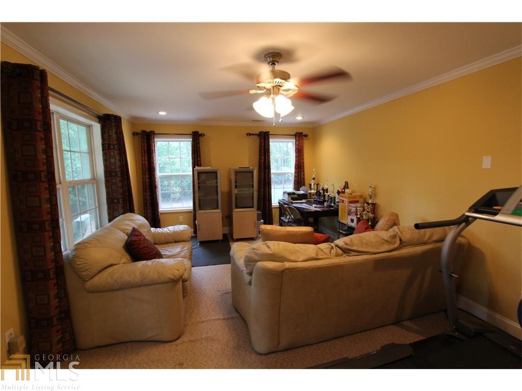 4411 Hampton Mill Pkwy
