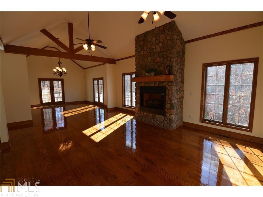 13 Deerview Ct