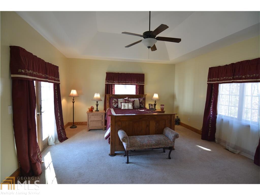 13 Deerview Ct