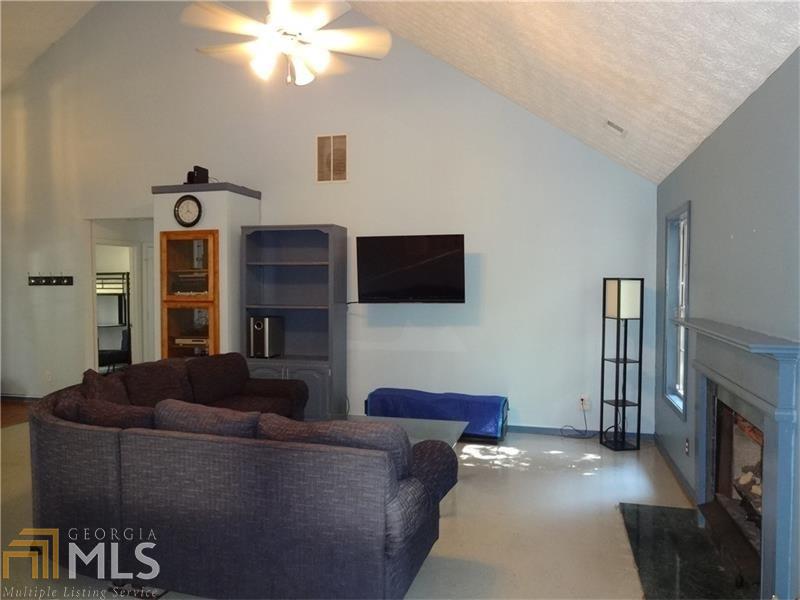35 Pooles Bend Way