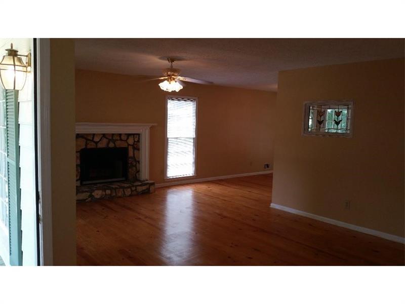 144 Elizabeth Pl