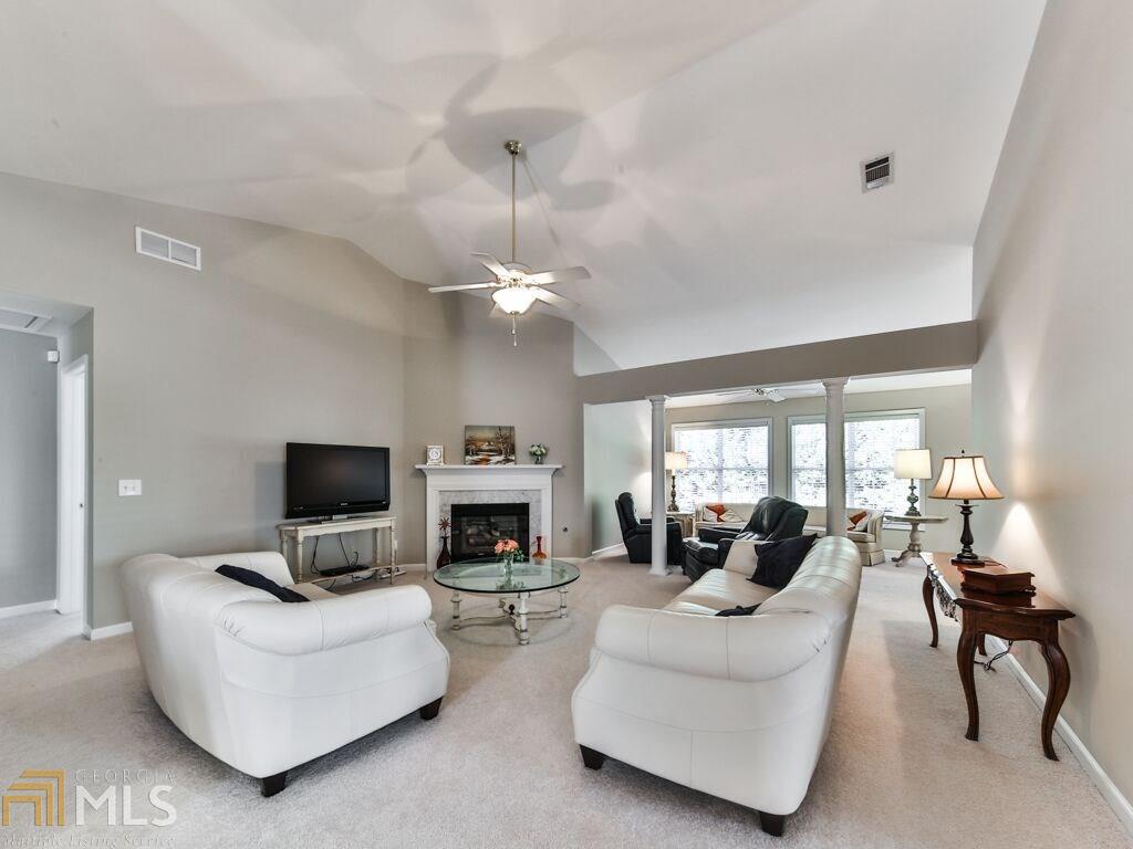 1958 Westover Ln