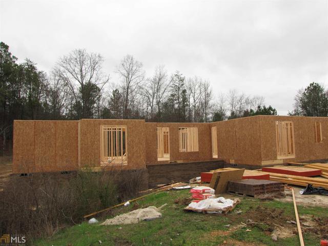 12 Nicklaus Dr