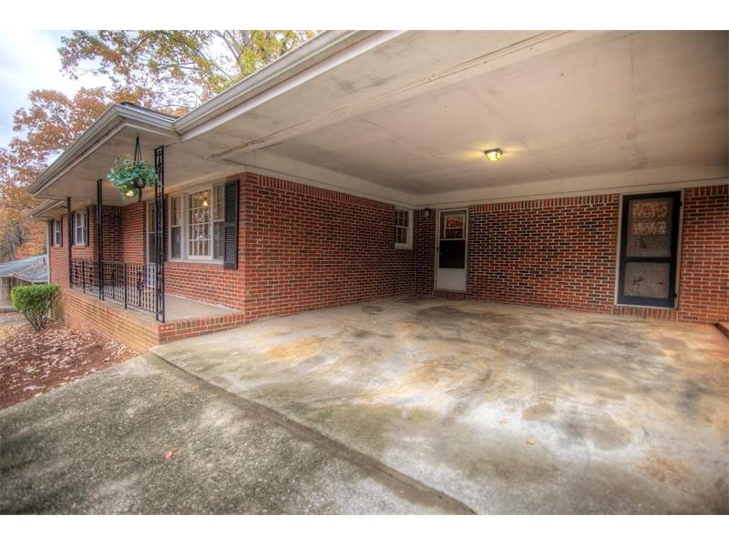6341 James Rd