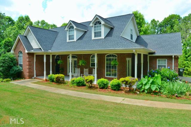 7379 N Mitchell Ct