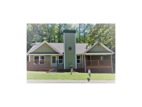 270 Lakeside Dr