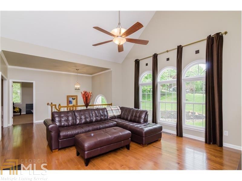 303 Dane Dr