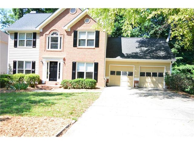 423 Woodruff Xing