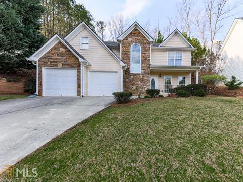 303 Lismore Ter