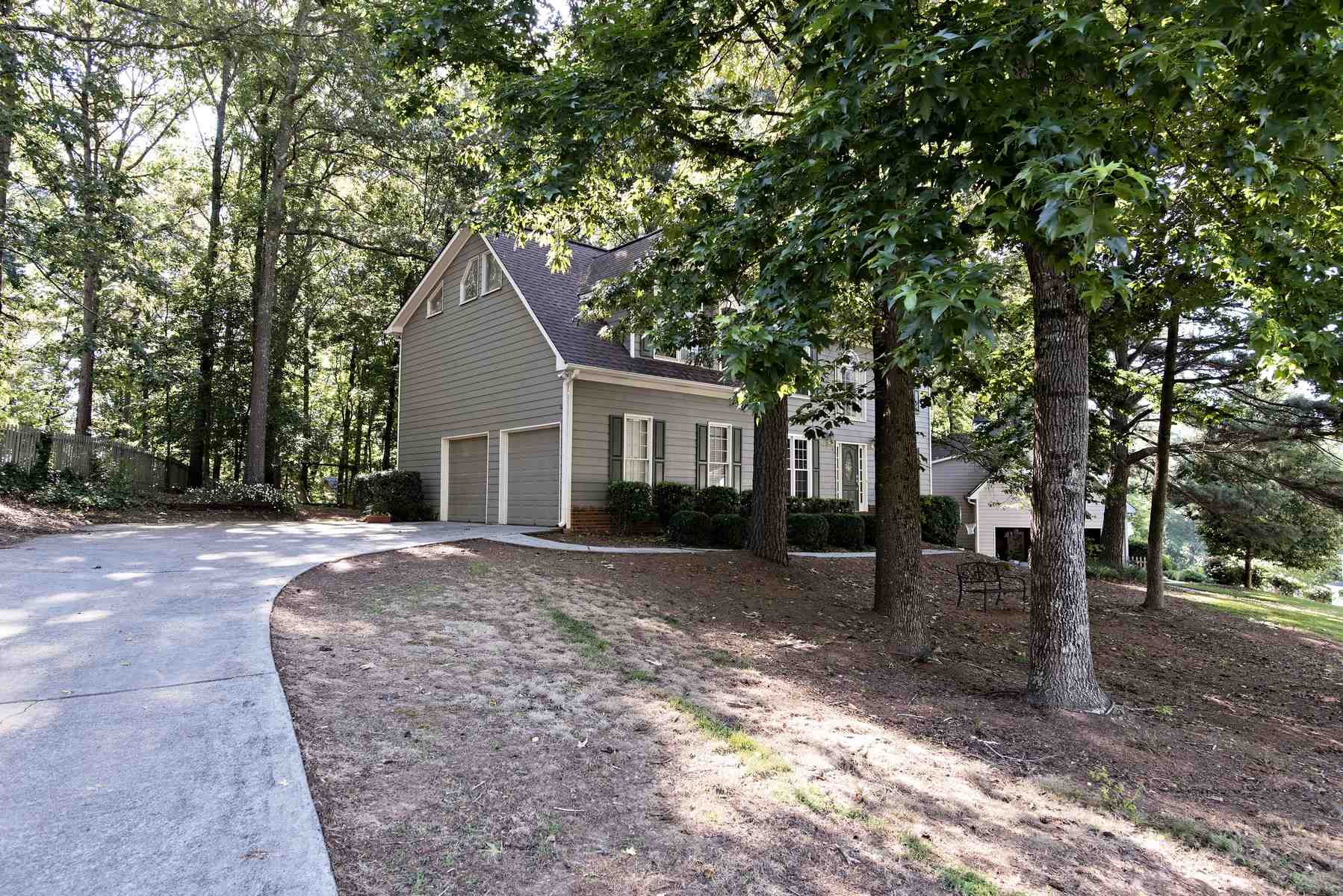For Sale: 516 Summer Ter Woodstock, GA 30189