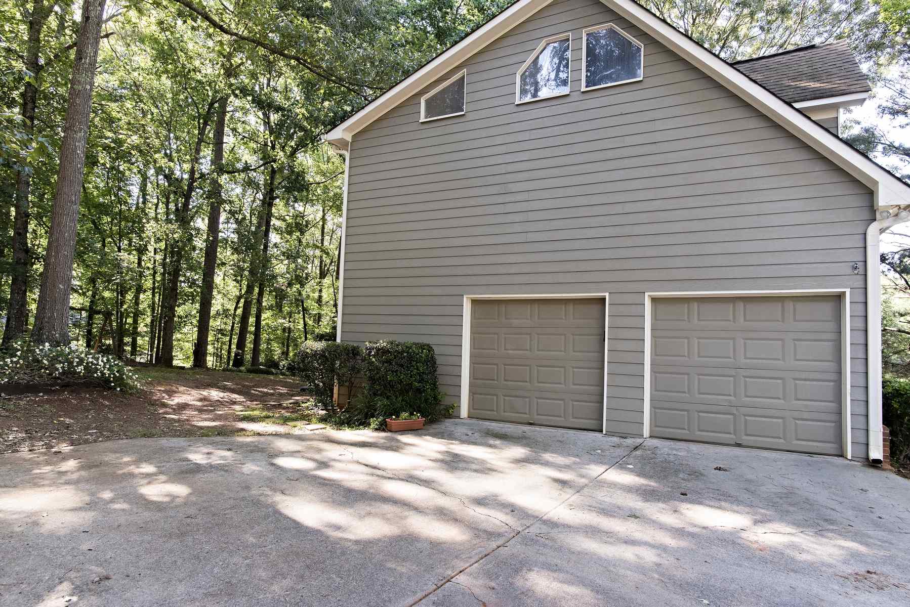 For Sale: 516 Summer Ter Woodstock, GA 30189