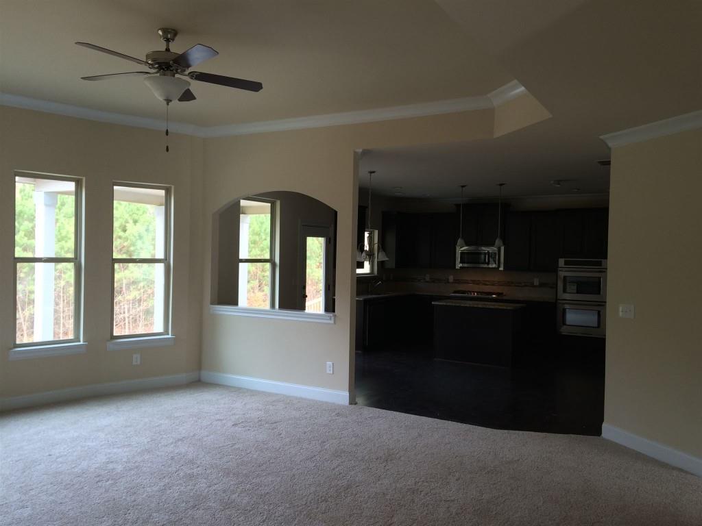 855 Lorrimont Ln