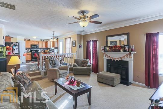 12213 Dickson Rd