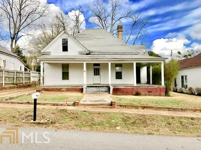 302 Lenox Cir #302
