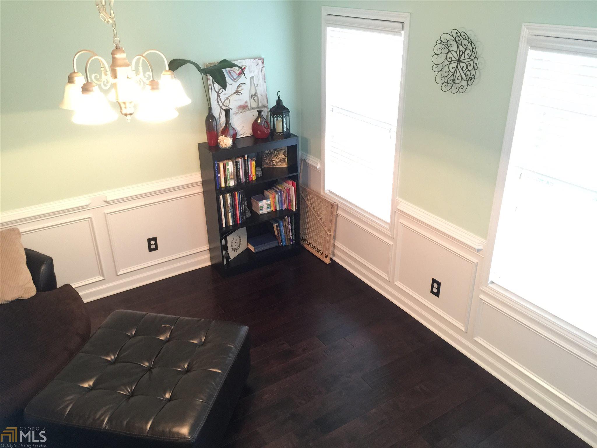 107 Clearwater Dr
