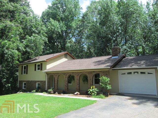 100 Huntington Dr