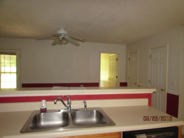 For Sale: 113 Woodstream Trl Lagrange, GA 30240
