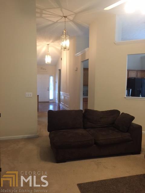 146 Parkside Dr