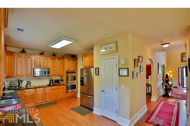 354 Grandiflora Dr, Mcdonough GA 30253