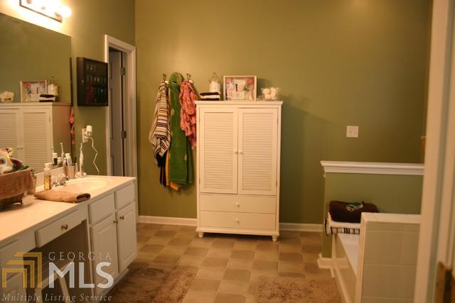 1501 Woodberry Ct