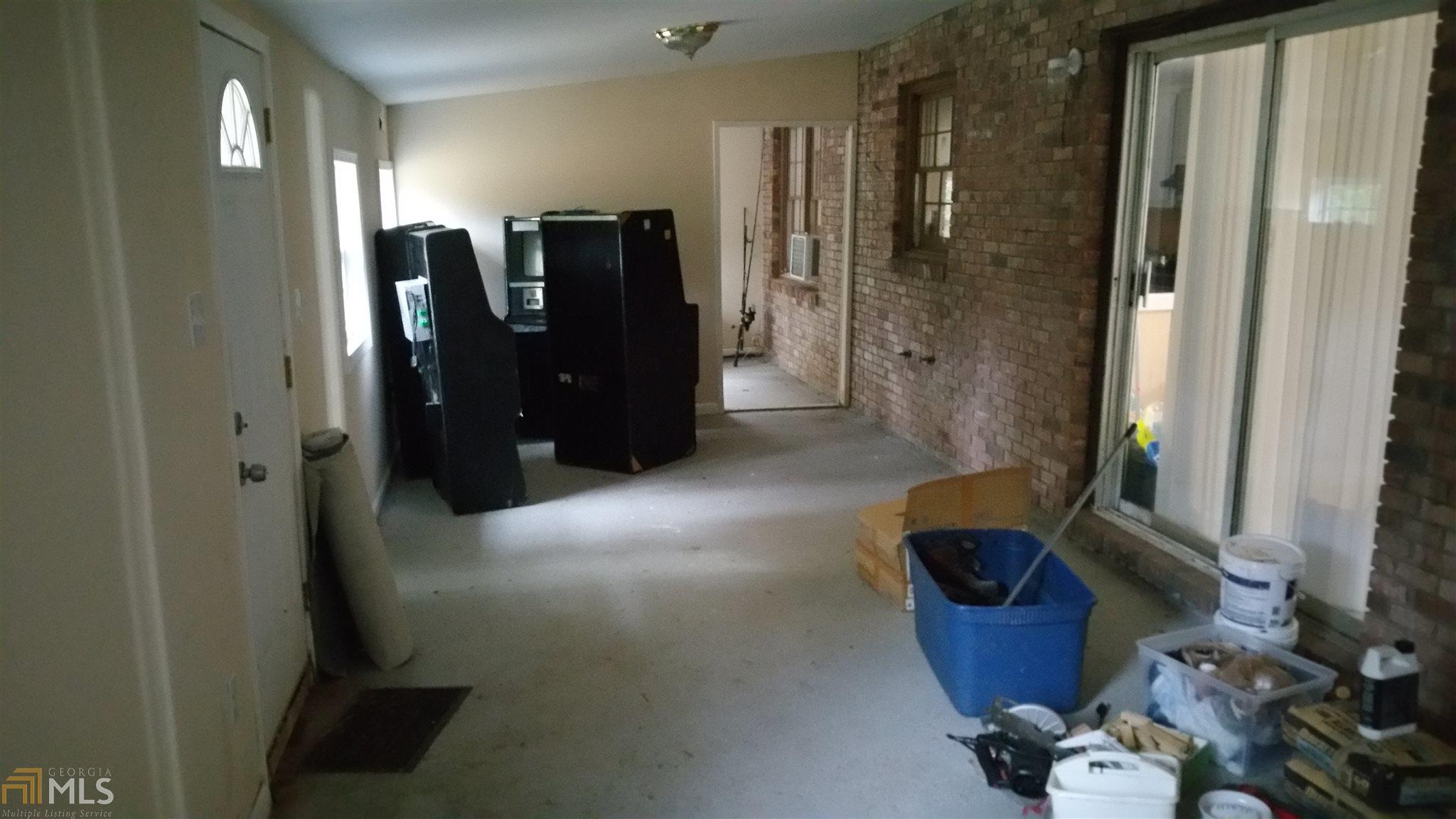6009 Malibu Dr