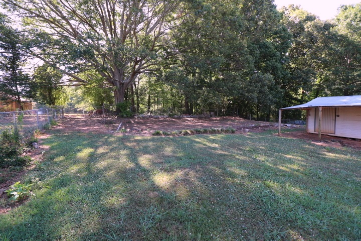 For Sale: 6374 Fairlane Dr Morrow, GA 30260