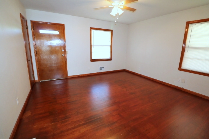 For Sale: 6374 Fairlane Dr Morrow, GA 30260