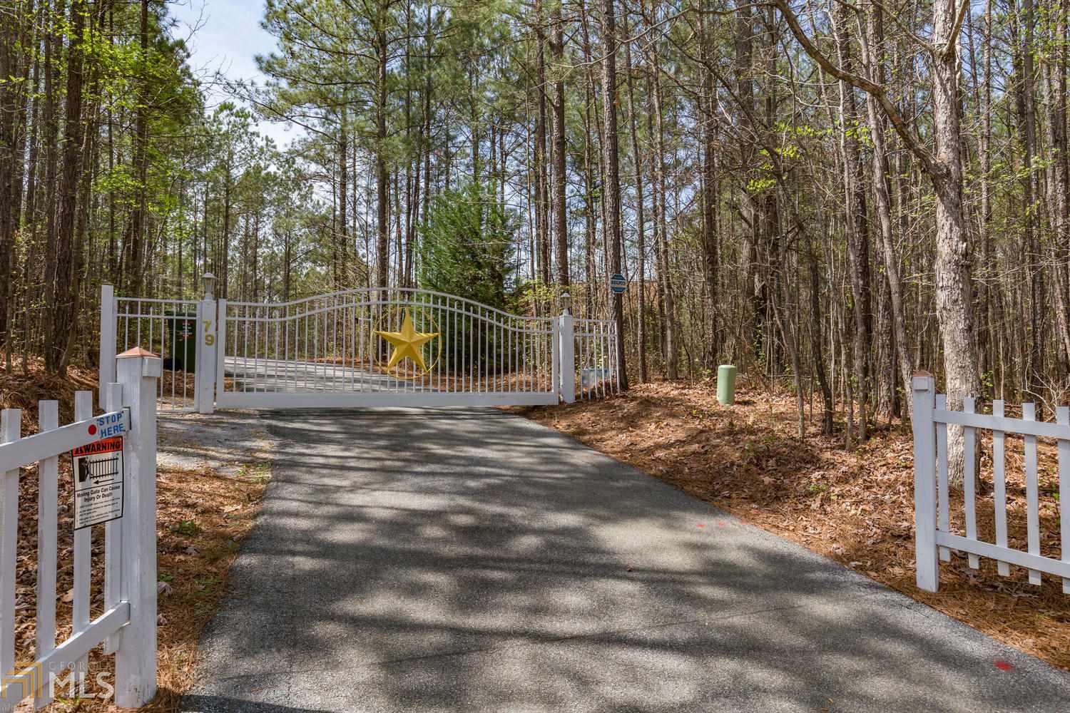 2922 Smokey Rd