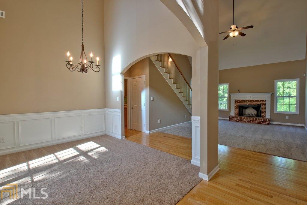 102 Southwind Cir