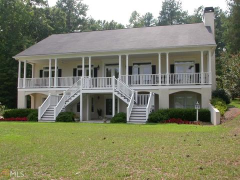 157 Beaconsfield Dr