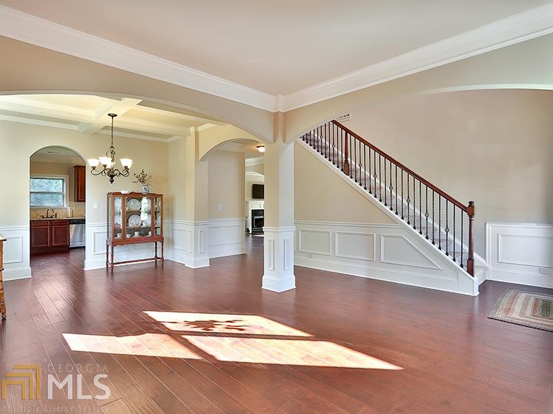 143 Village Park Dr