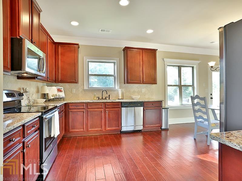143 Village Park Dr